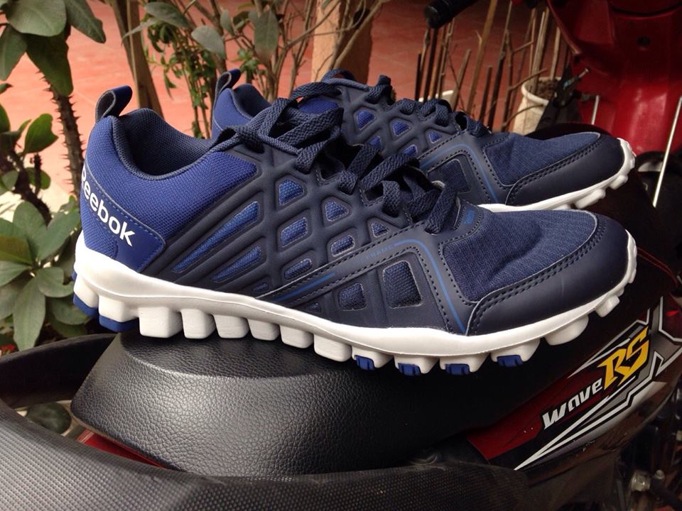 bán mấy đôi Adidas hàng sample và hàng store - 29