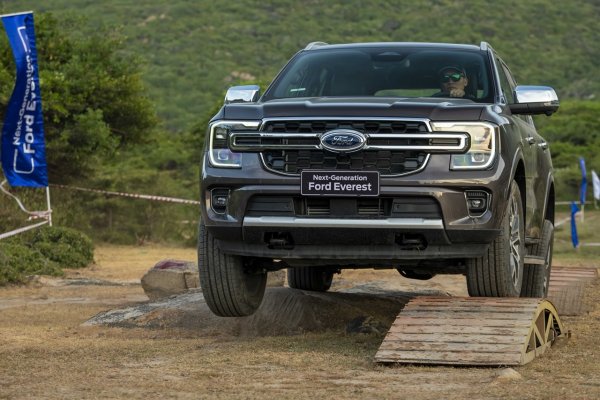 Vì sao xe Ford chạy động cơ 2.0 Bi-turbo nhanh hỏng