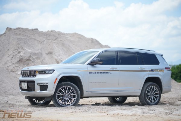Triệu hồi Jeep Grand Cherokee L tại Việt Nam vì lỗi trục lái