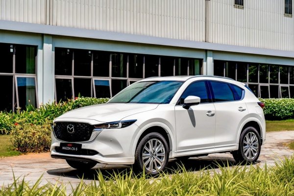 Mazda CX-5 2023 bổ sung hai phiên bản động cơ 2.5L, có thế đội lái địa hình, giá vẫn cực kỳ hấp dẫn