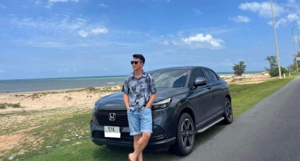 Tài chính dưới 800 triệu, chủ xe 9X lý giải vì sao lựa chọn Honda HR-V bản G