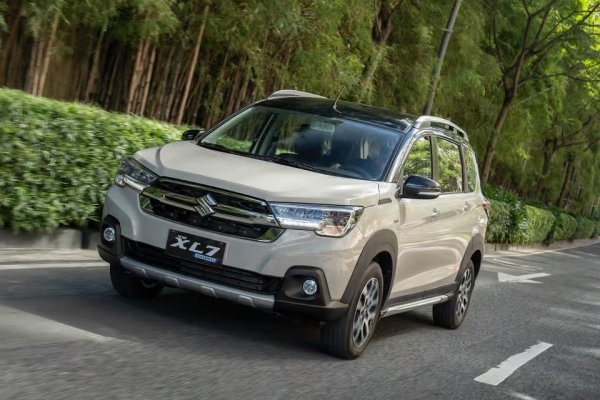 Đại lý tiết lộ giá Suzuki XL7 hybrid, động thái xác nhận việc Ertiga sắp bị 'khai tử'