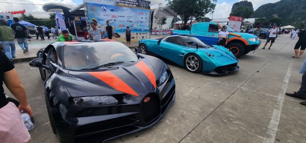 'Siêu xe' Bugatti Chiron và Pagani Huayra xuất hiện tại Lễ hội Xe - Fun Wheels Festival Hạ Long 2024