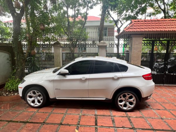 Chủ rao bán xe BMW X6 cũ có tâm: Còn lăn tăn xăng xe với tiền sửa đừng mua
