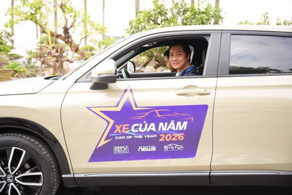 Honda mang HRV e:HEV RS tới Xe Của Năm 2026