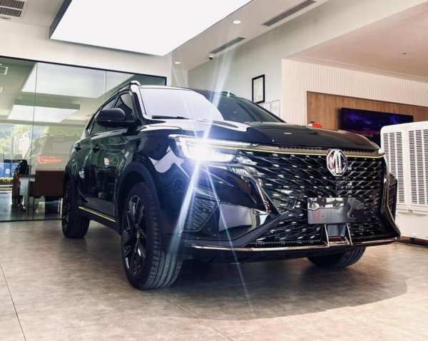 Tầm này chỉ MG RX5 đấu lại Mazda CX5 về giá