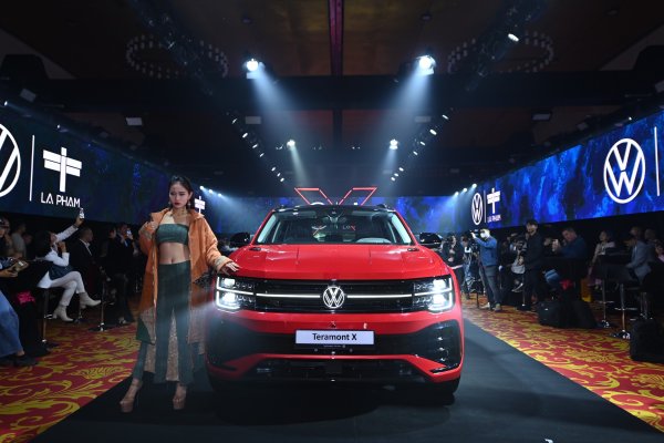 Hôm nay Volkswagen Teramont X ra mắt, xe đẹp, giá dưới 2 tỉ