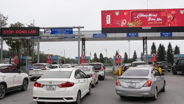 Trạm thu phí Sân Bay Nội Bài chính thức thu phí không dừng