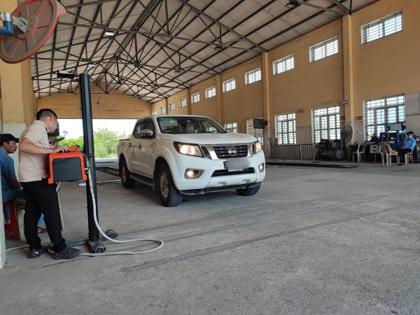 Đi ngược số đông, chọn Nissan Navara đến nay đã hơn 14 vạn