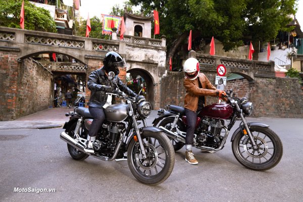 Honda CB350 giá 130 triệu thu hút cánh mày râu