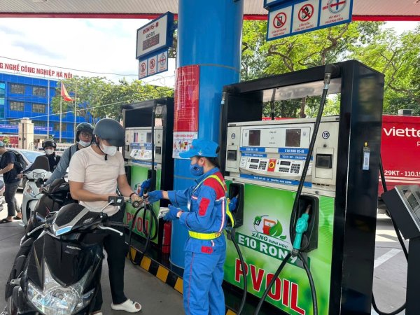 Xăng E10 - Hiểu đúng để an tâm sử dụng - PVOIL