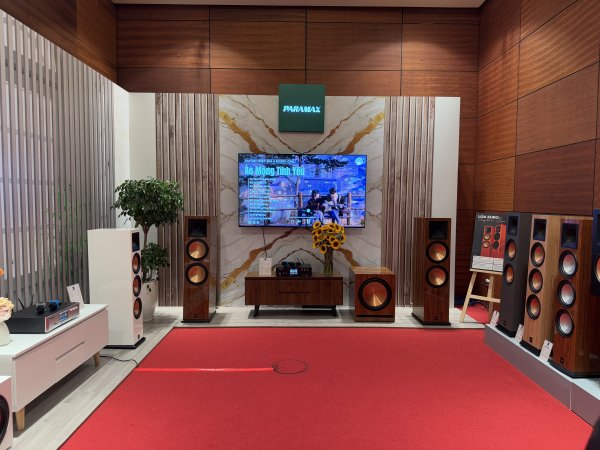 AV Show Hà Nội 2024 chính thức khai mạc, các bác đi nghe loa, xem phim đi