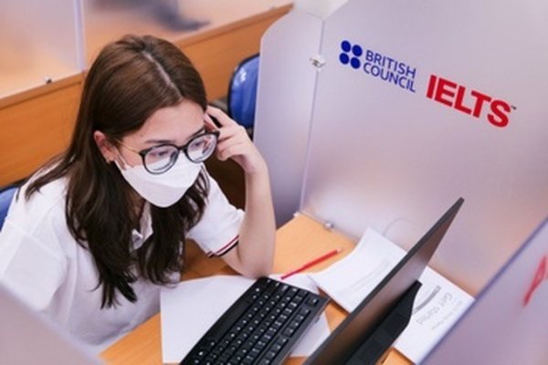 Áp lực IELTS cho con ngay khi vừa vào THPT