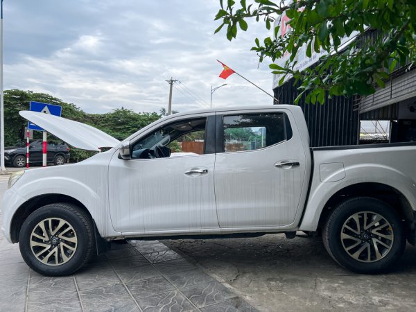 Thay lốp Advenza cho Navara và chia sẻ cảm nhận