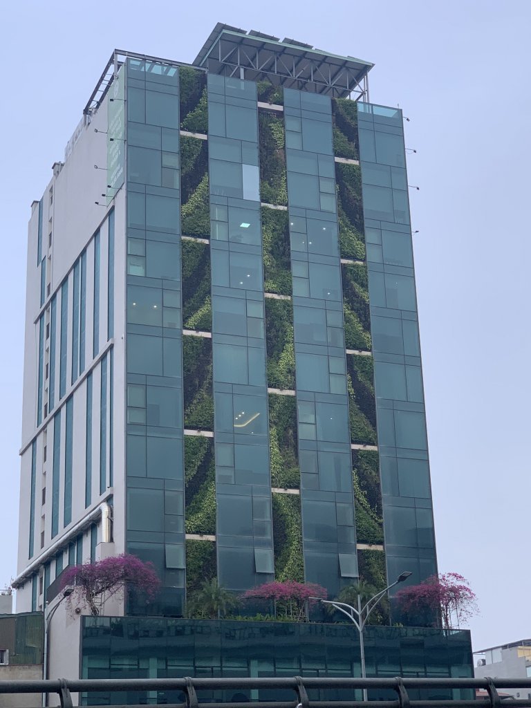 Lãi suất tăng, xuất khẩu giảm, kinh tế suy thoái