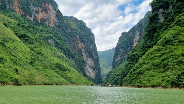 Lập team Hà Nội - Hà Giang tết Âm Lịch 2024 ( mùng 3 tết xuất phát - mùng 7 về )