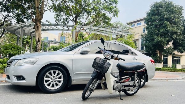 Cặp xe huyền thoại 20- 30 năm trước