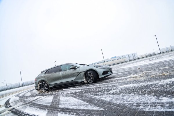 Dạo qua đường đua địa hình dành riêng cho xe điện của BYD