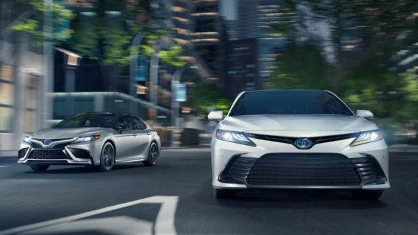 Khai tử xe camry ở Nhật