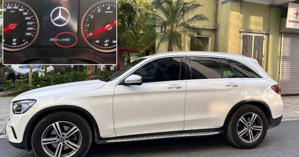 Showroom tua ODO GLC 200 từ 106.000km về 51.432km