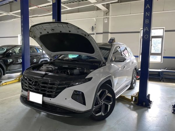 Hyundai Tucson 2022 đi 11 tháng đã phải bổ máy