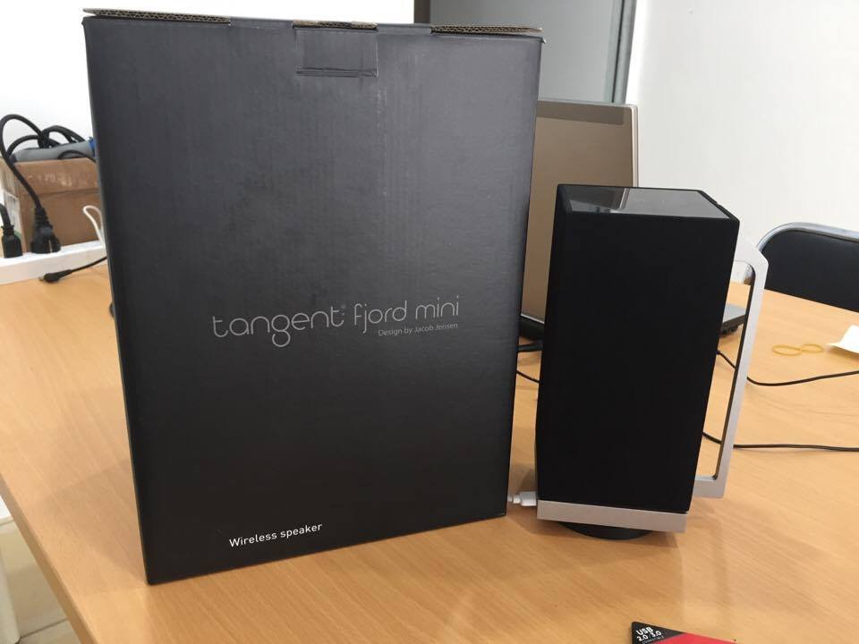 Em thanh lý sock nhiều loa không dây khủng của Libratone, Tangent - 1
