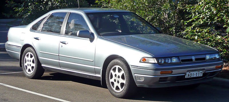 Bán xe Nissan Cefiro 20 MT sản xuất 1992 màu bạc nhập khẩu