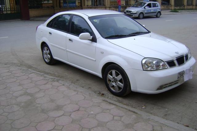 Daewoo Lacetti 2004 used car review  Car review  RAC Drive