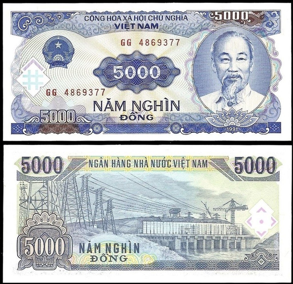 Bạn sẽ có cơ hội ngắm nhìn mặt sau của tờ tiền VNĐ qua hình ảnh này. Mặt sau của những con tem Việt Nam được thiết kế với những hình tượng và thông điệp ý nghĩa. Hãy để hình ảnh này khiến cho bạn hiểu rõ hơn về nghệ thuật và sự tinh tế của những loại tiền này.