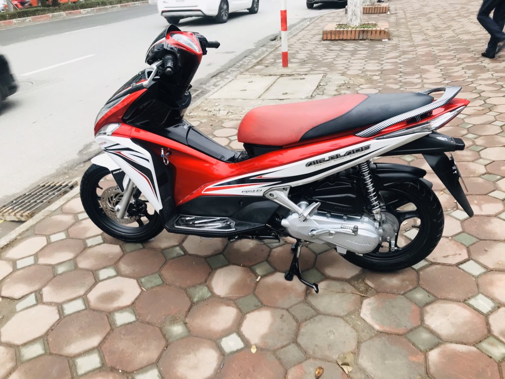 111. honda Airblade 110 2011 xe đẹp xuất sắc giá 24.8tr biển 29P1 02441 (22tr TT 16 (6).jpg