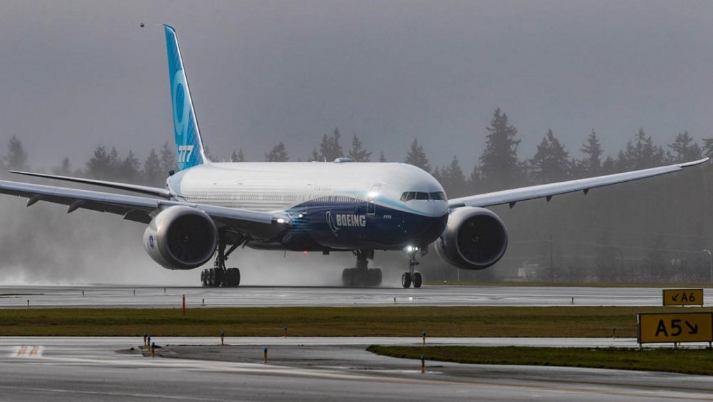 Boeing 777X (3).jpg