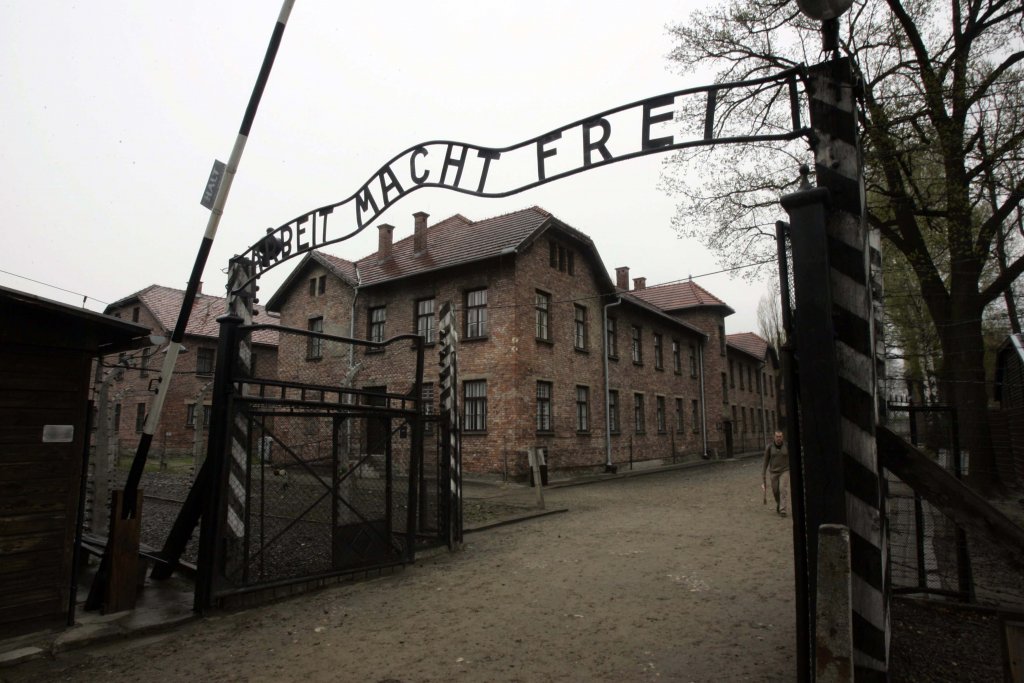 Auschwitz (41).jpg