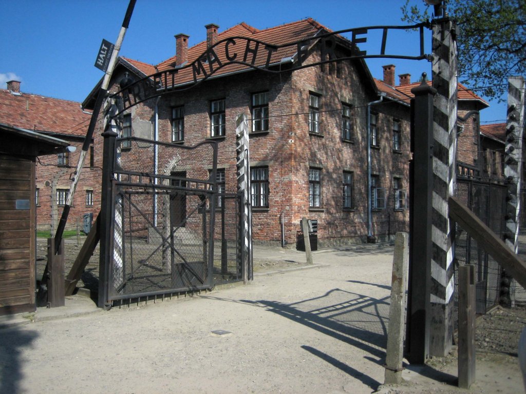 Auschwitz (43).jpg