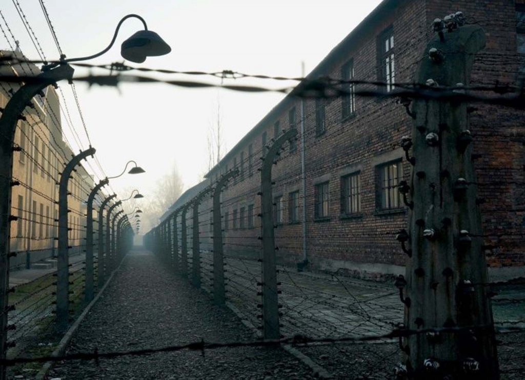 Auschwitz (8_4_6a).jpg