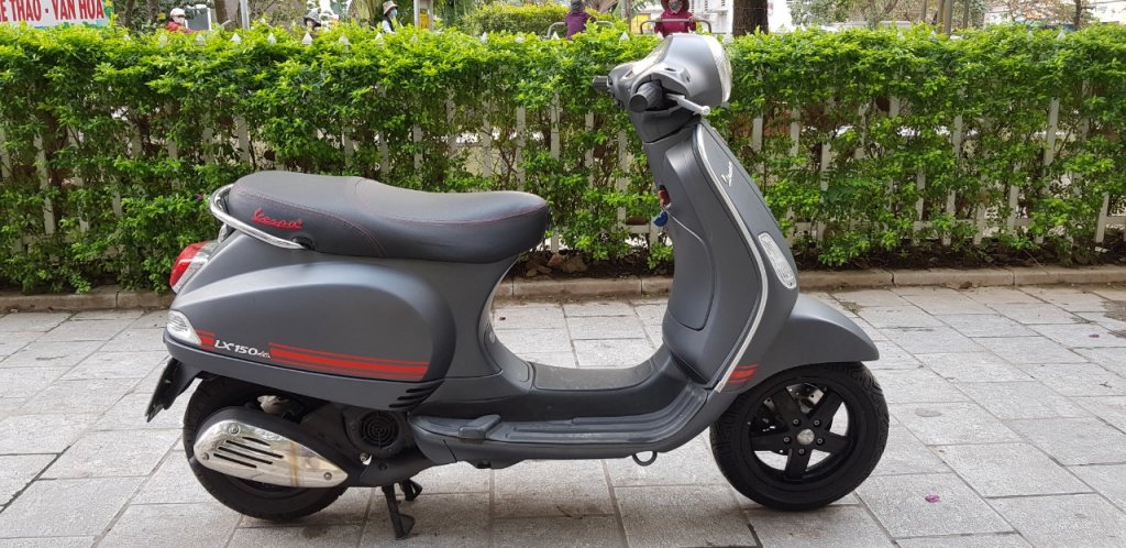 30. Vespa LX nhập ý đk 2019. Xe đẹp 90%.biển 29G1-85084 Giá 23,8 triệu (1).jpg