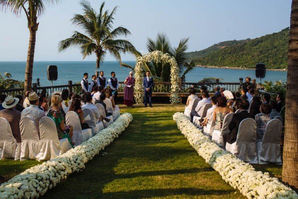 Destination-Wedding-InterContinental-Danang-Sun-Peninsula-Resort-Wainwright-Weddings-7-of-26-6...jpg