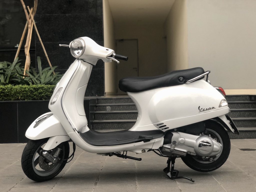 27. Piaggio Vespa lx khoá từ chân chống điện 2011, 29E1-00416.trang bị GVT .19 tr (3).jpg