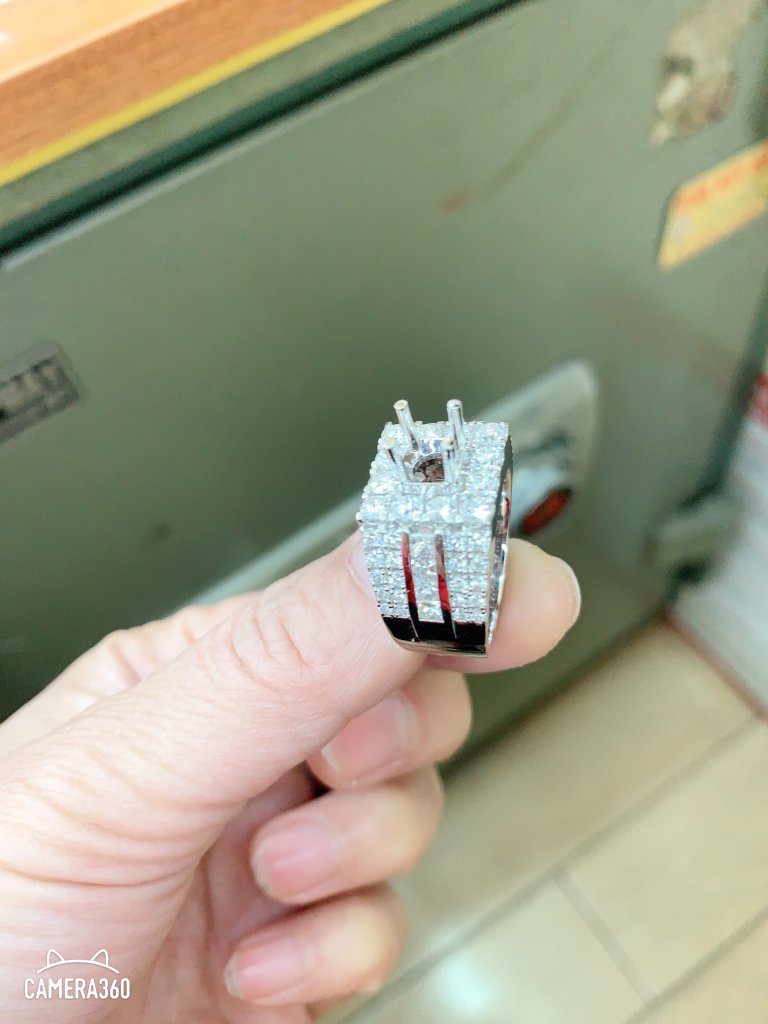E183B9AE-43ED-4A56-AF4F-794EC1C085EF.jpeg