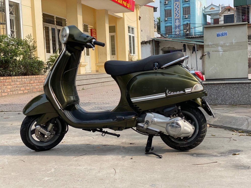 Vespa LX Nhập Ý 16,8 triệu (1).jpg