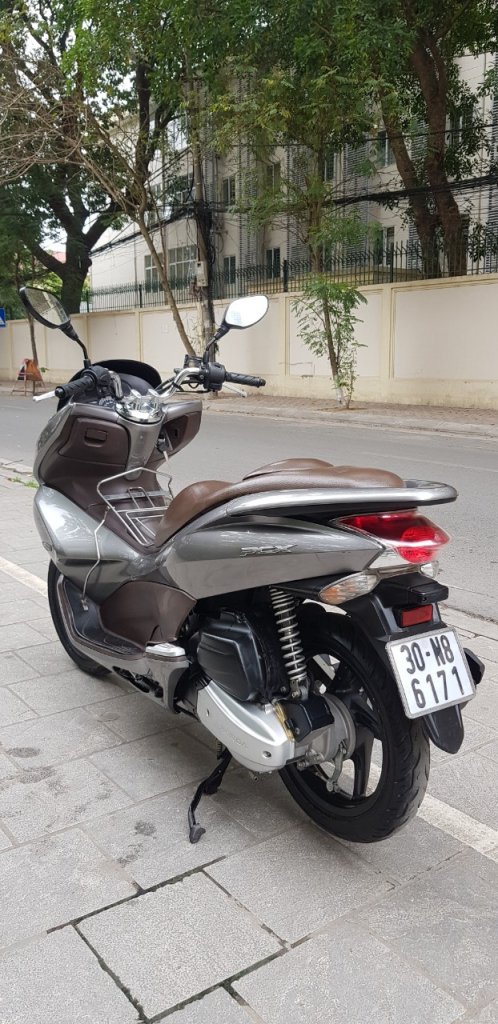 43. Honda PCX, biển 30N8-6171, giá 26,8 triệu (7).jpg