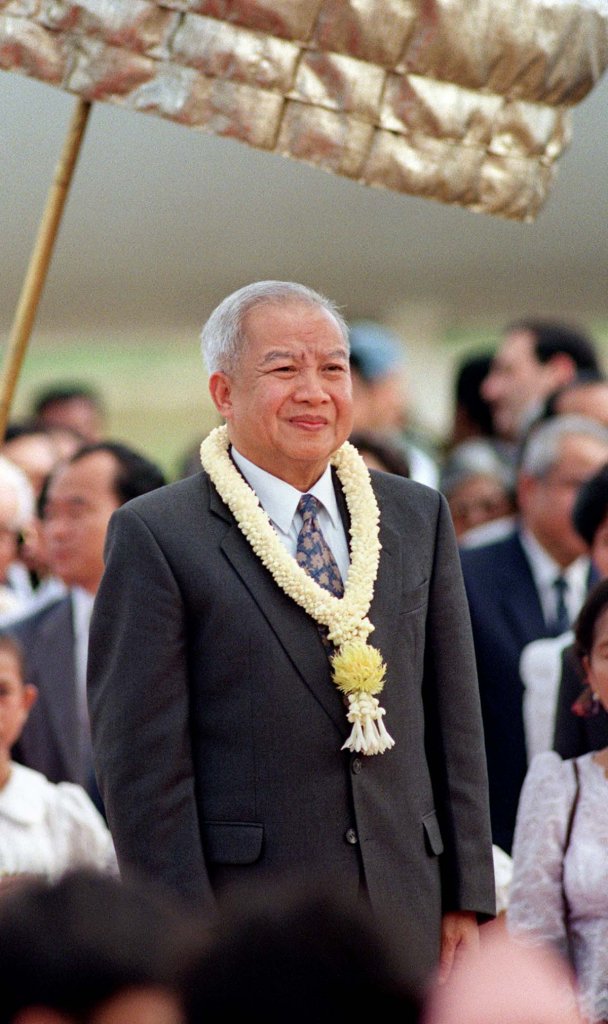 Sihanouk 1991_11_14 (1_14).jpg