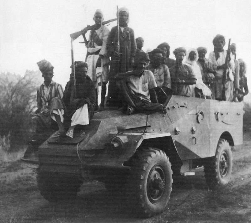 800px-Royalists_on_armored_car.jpg