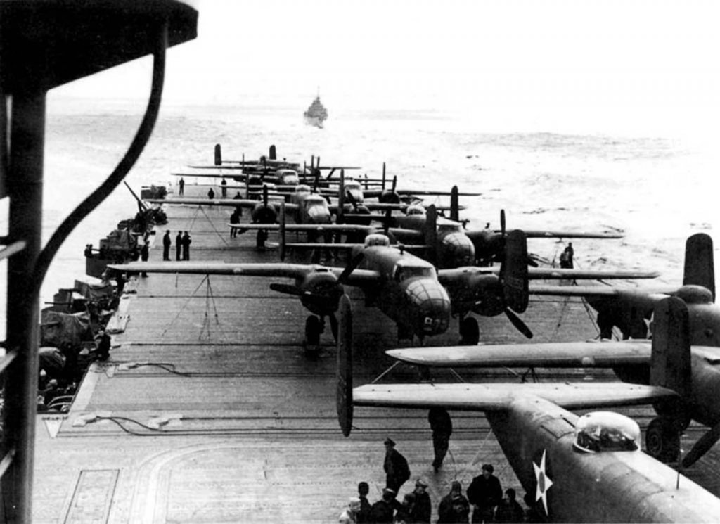 USS Hornet (1_4_2_2).jpg