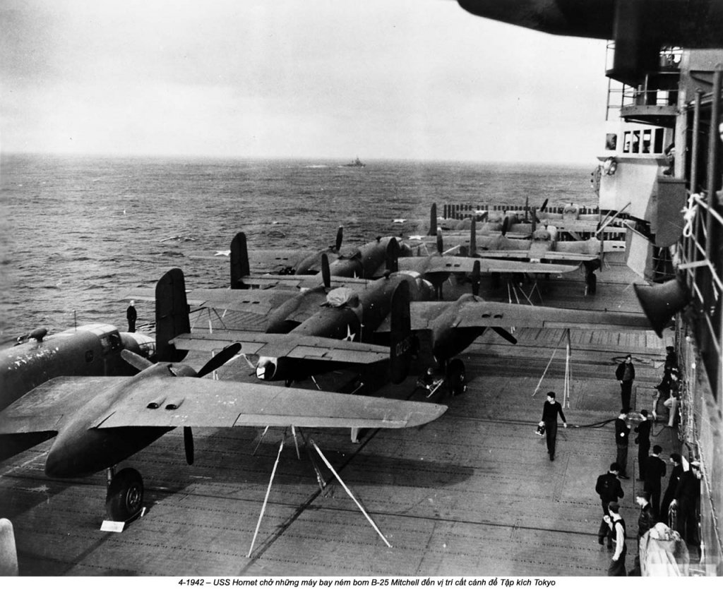 USS Hornet (1_4_3_1).jpg