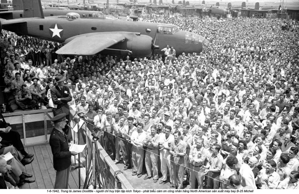 USS Hornet (1_12_6).jpg