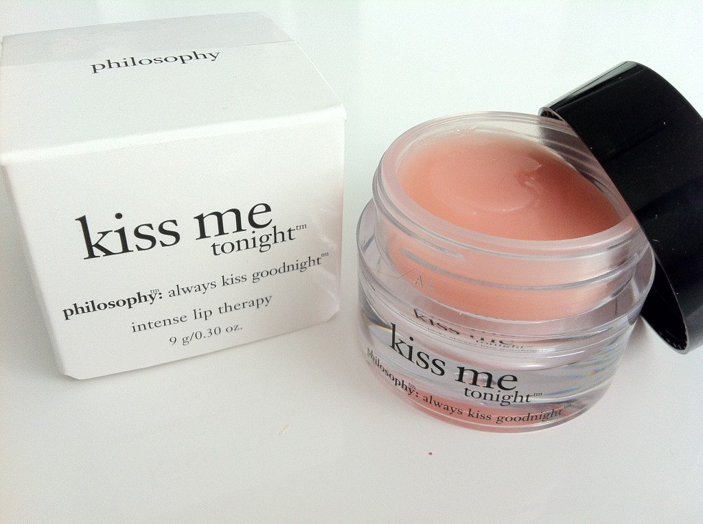 duong-moi-philosophy-kiss-me-tonight-moisturizing-lip-treatment-review-2.jpg