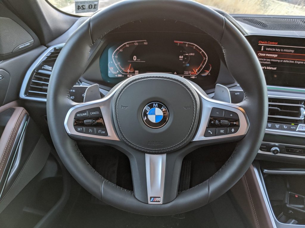 2020-BMW-X6-Off-Road-Test-Review-By-Matt-Barnes-14-1600x1200.jpg