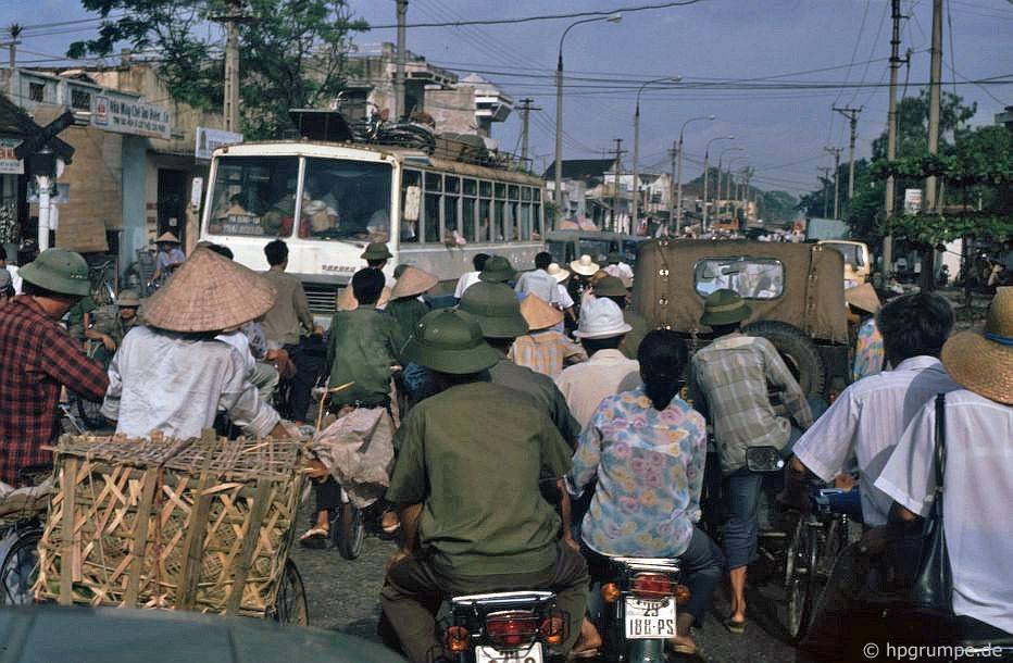 vietnam_1992_01005.jpg