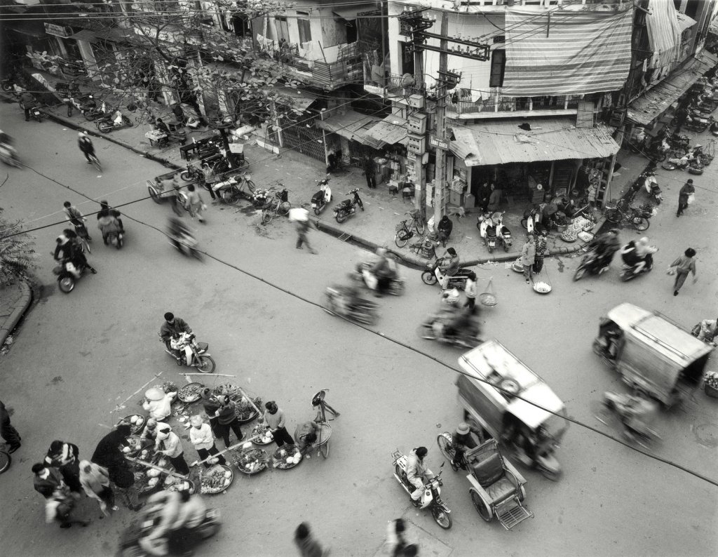 Hang+Chieu+Street,+Hanoi+-+1997.jpg