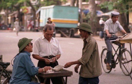 ville-de-hanoi-habitants.jpg